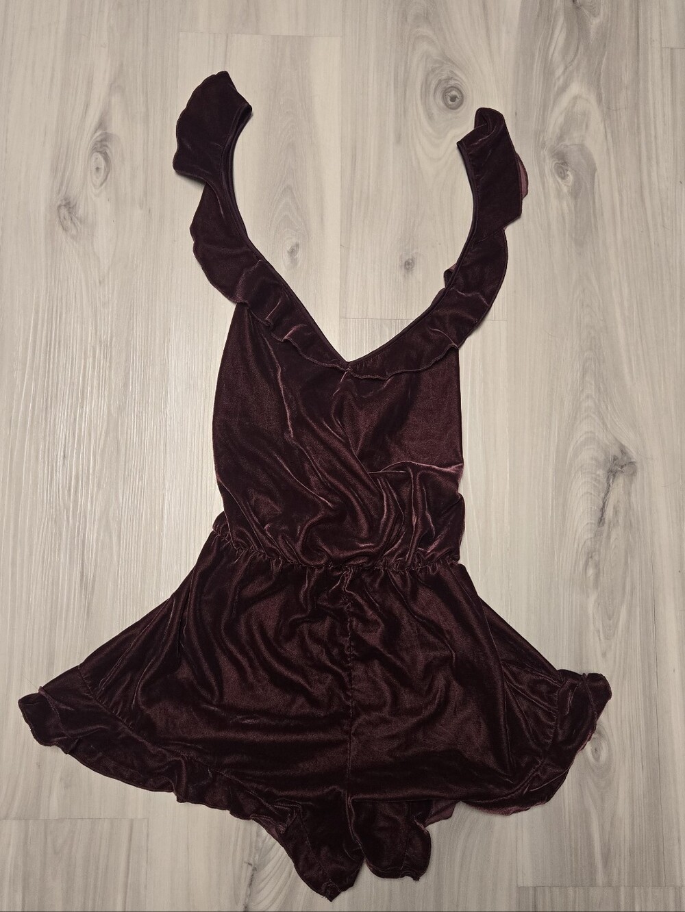 ​Victoria's Secret Burgundy Velvet Ruffle Romper Size M Sleepwear Loungewear